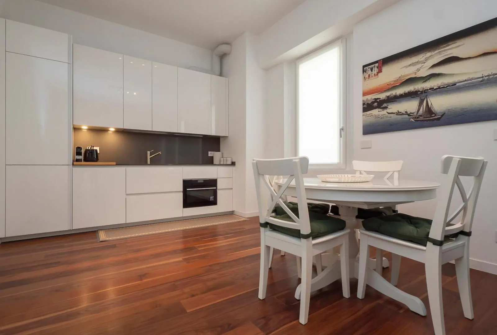 Modern Two-Room Suite In Corso Buenos Aires Milan Italie